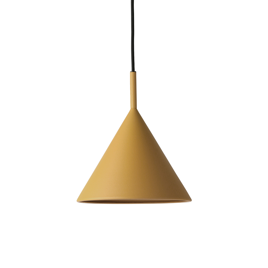 Triangular pendant clearance light